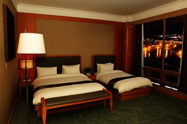 <span class='galleria_span'>제목을 입력하세요.</span><br />